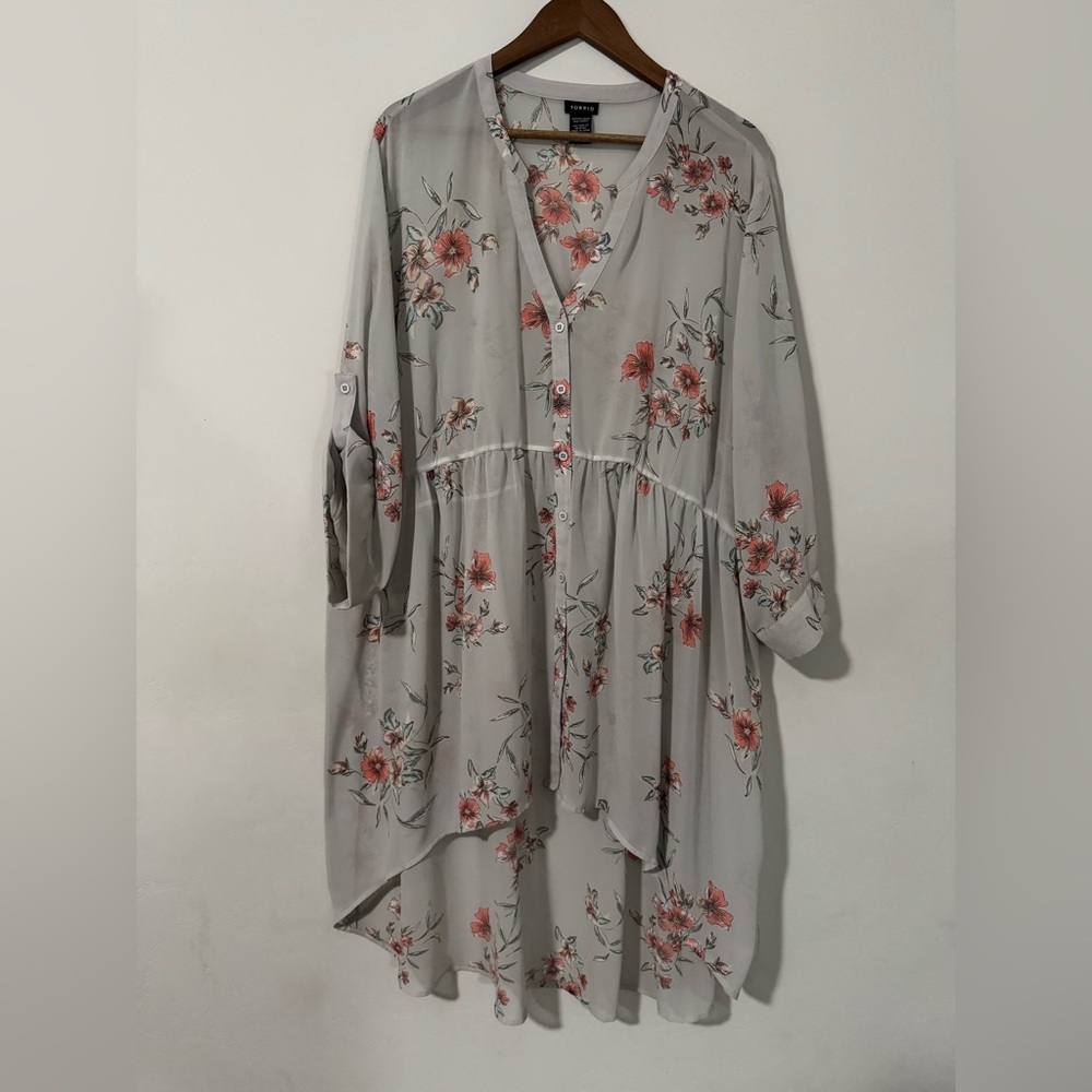 Torrid - Gray Floral High Low Blouse